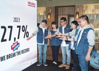 Pangsa Pasar di Kendaraan Niaga Meningkat Tahun Lalu, Isuzu Targetkan Perluas Lingkup Usaha di 2024 Menuju 50 Tahun Isuzu Menemani Masyarakat di Indonesia Sebagai Real Partner Real Journey