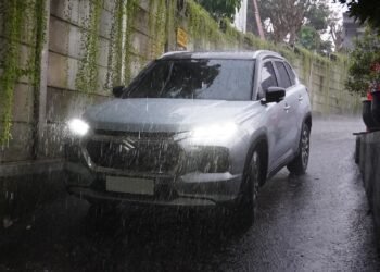 Musim Hujan Bukan Penghalang Dalam Beraktivitas, Kenali Fitur Di GRAND VITARA Yang Membuat Berkendara Lebih Nyaman