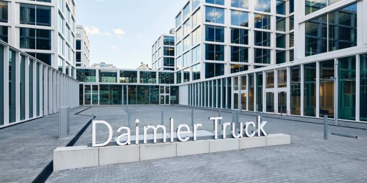 Daimler Truck Holding AG Headquarters 

Daimler Truck Holding AG Headquarters