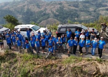 KAGAMA 4×4 Gelar Bakti Sosial dan Syukuran 5 Tahun di Pasir Batang