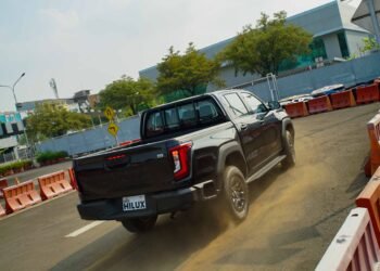 Toyota Luncurkan New Hilux: Adopsi Mesin 1GD yang Lebih Bertenaga dan Desain Lebih Gagah, Siap Dukung Produktivitas dan Adventure