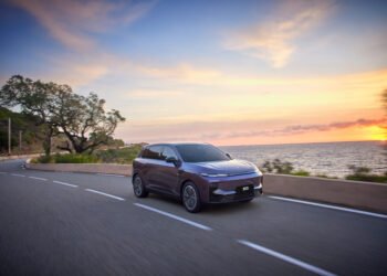 Warranty untuk B10 dan C10, Lengkapi Layanan Purna Jual Kendaraan Listrik di Indonesia