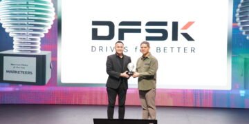 DFSK E5 Plus Dinobatkan sebagai Smart Value Hybrid Premium Urban SUV of the Year, Tegaskan Standar Baru SUV PHEV Premium