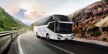 Hino Tingkatkan Kapasitas Baterai Seluruh Lini Big Bus Mendukung Kebutuhan Kelistrikan Dan Operasional Bus Pariwisata Hingga AKAP
