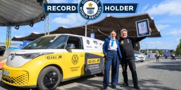 Sempat Lintasi Indonesia, Volkswagen ID. Buzz Resmi Catat Guinness World Records Usai Jelajahi 92 Negara